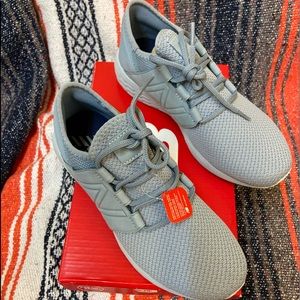 🎉🎉New Balance Running Course Fresh Foam🎉🎉